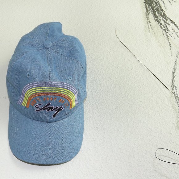 “Don't Just Do It. SLAY" Light Wash Blue Denim Hat - Picture 1 of 4